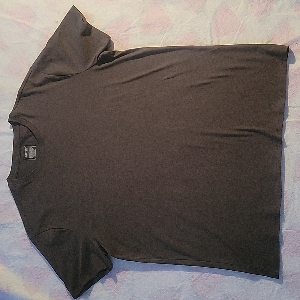 APT.9 MEN T SHIRT